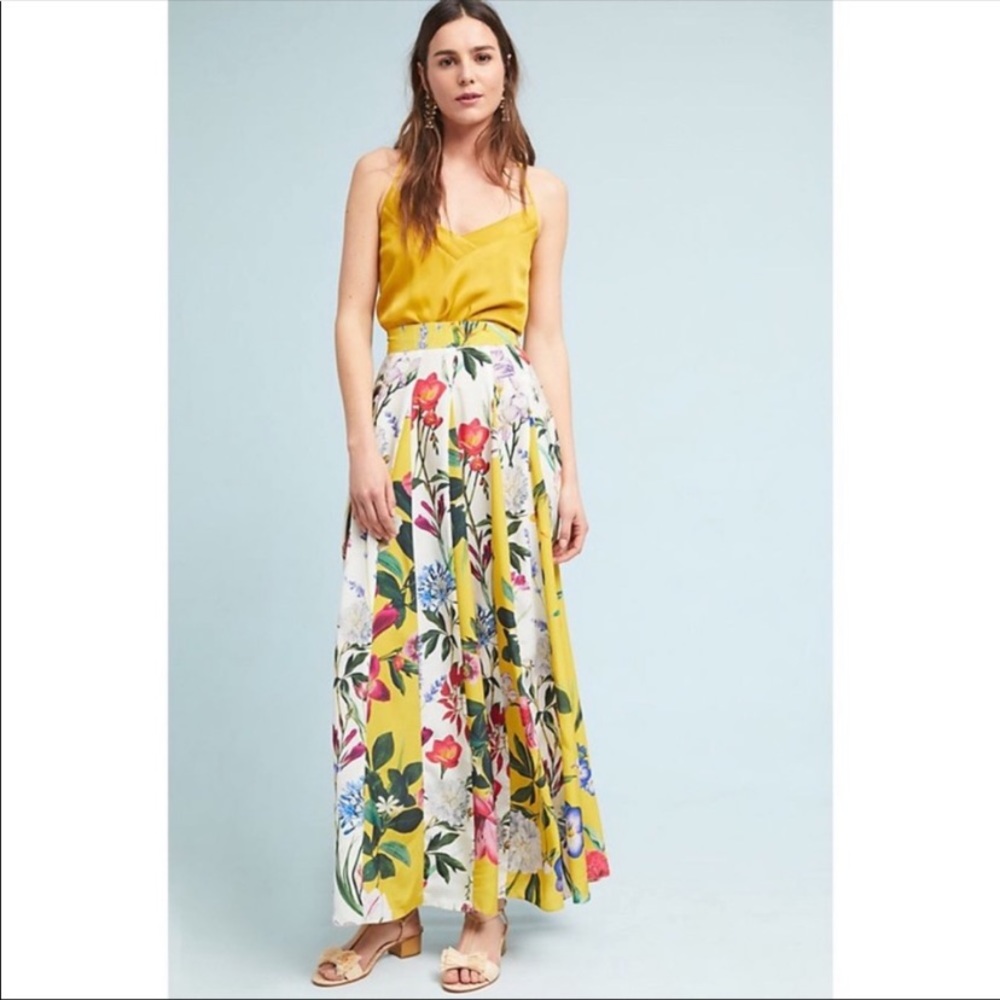 Anthropologie skirt - Rococo Sand, Size 10
